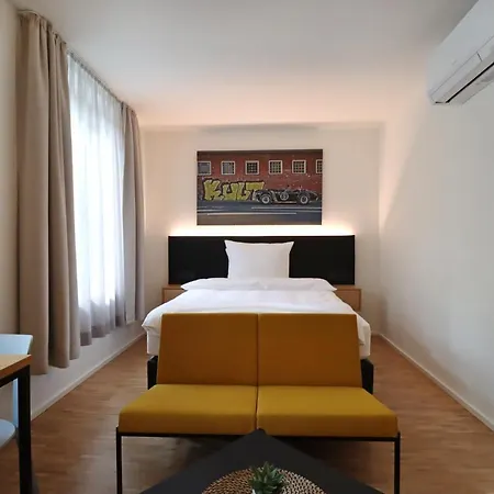 Aparthotel S12 - Boardinghouse By Trezor Singen